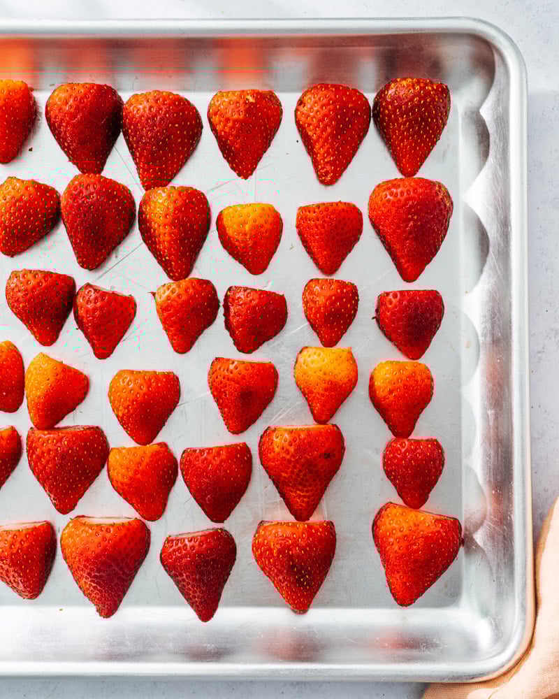 How to freeze strawberries