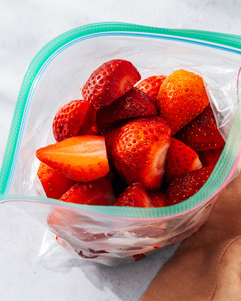 How to Freeze Strawberries