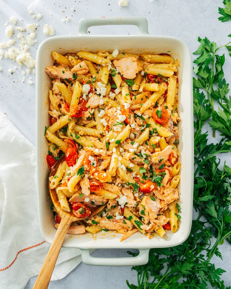 Salmon pasta