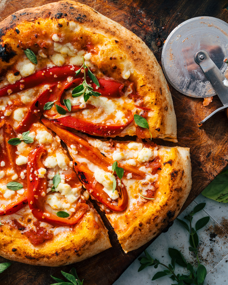 Red pepper pizza
