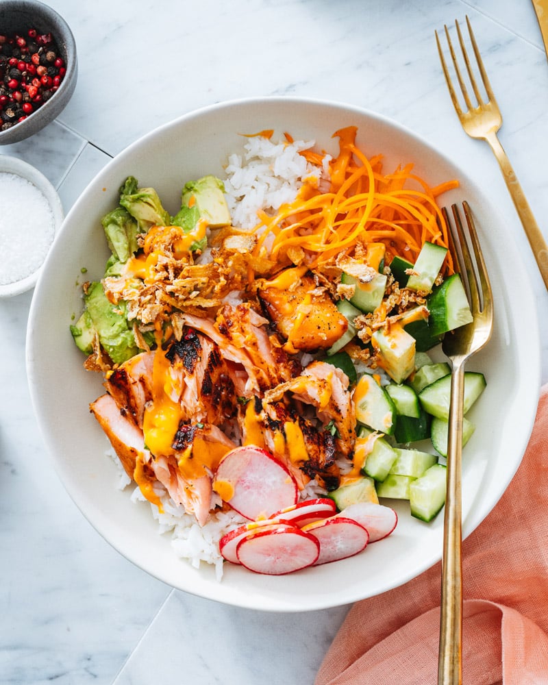 Salmon rice bowl