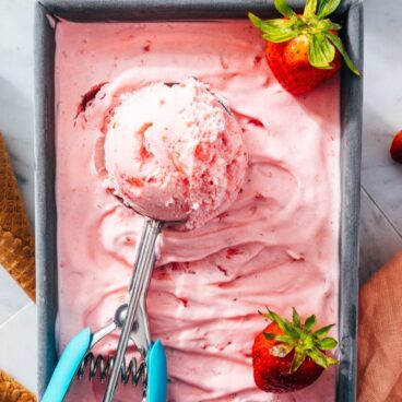 Strawberry ice cream