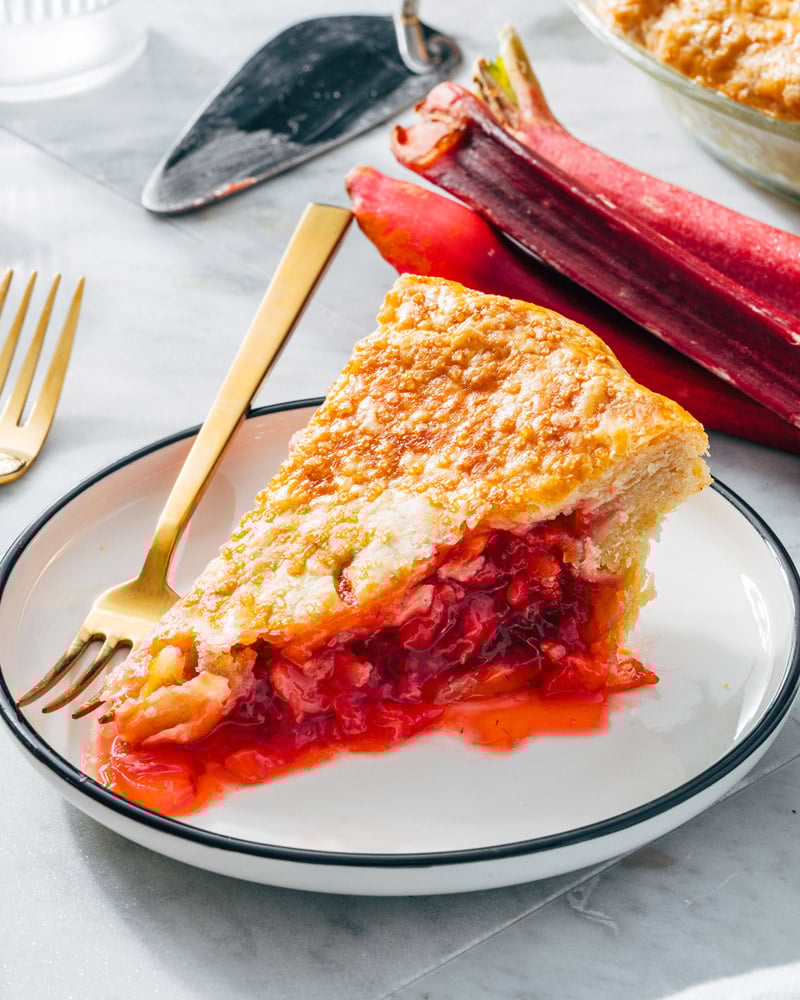 Strawberry rhubarb pie
