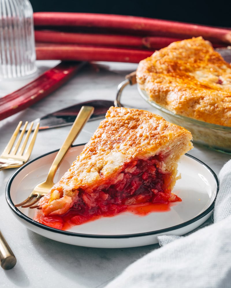 Strawberry rhubarb pie