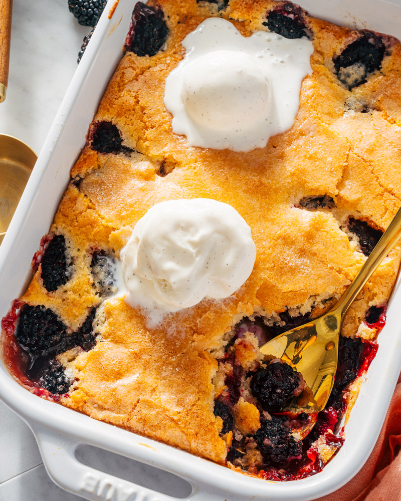 Blackberry cobbler
