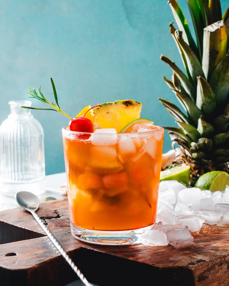 Rum swizzle