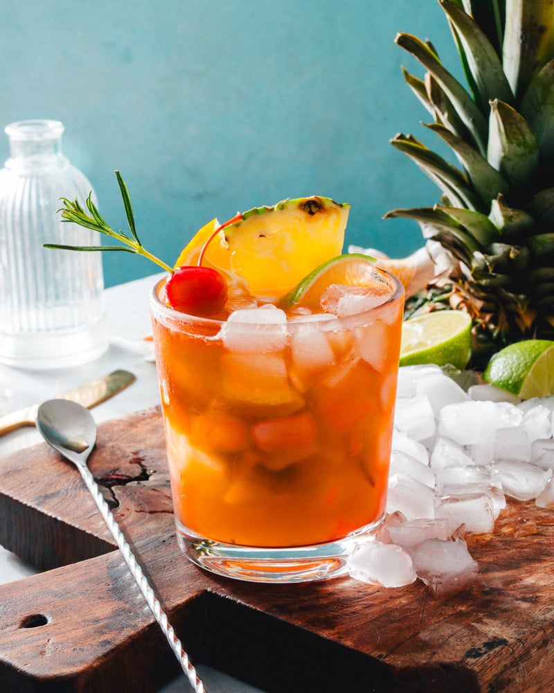 Rum swizzle