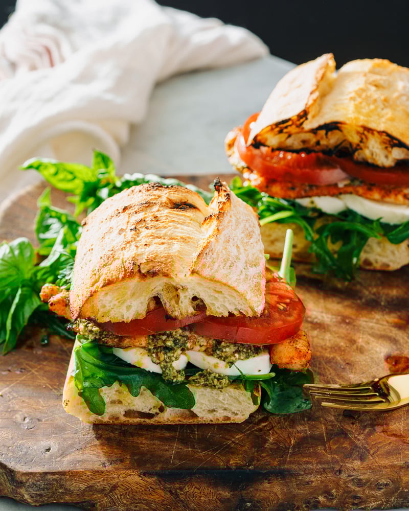 Pesto chicken sandwich