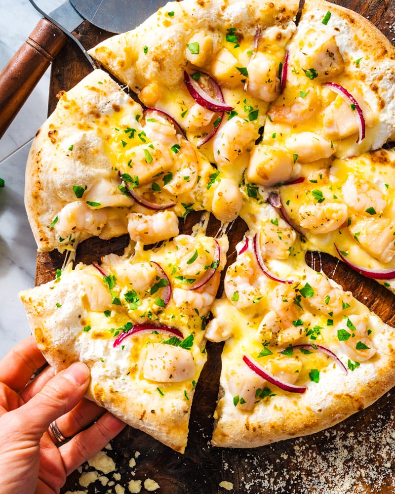 Seafood Pizza