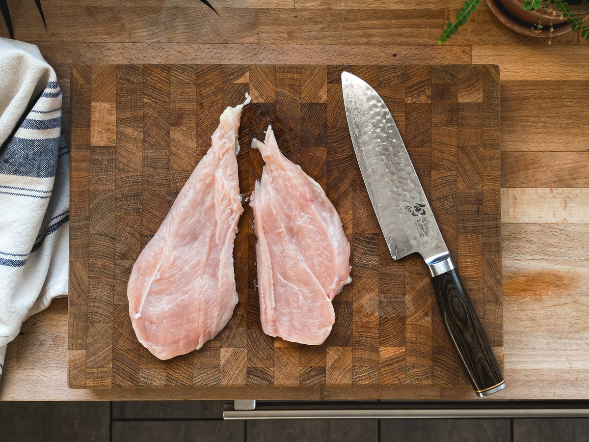 Step 3 Pound to an event thickness with a heavy pan or mallet.