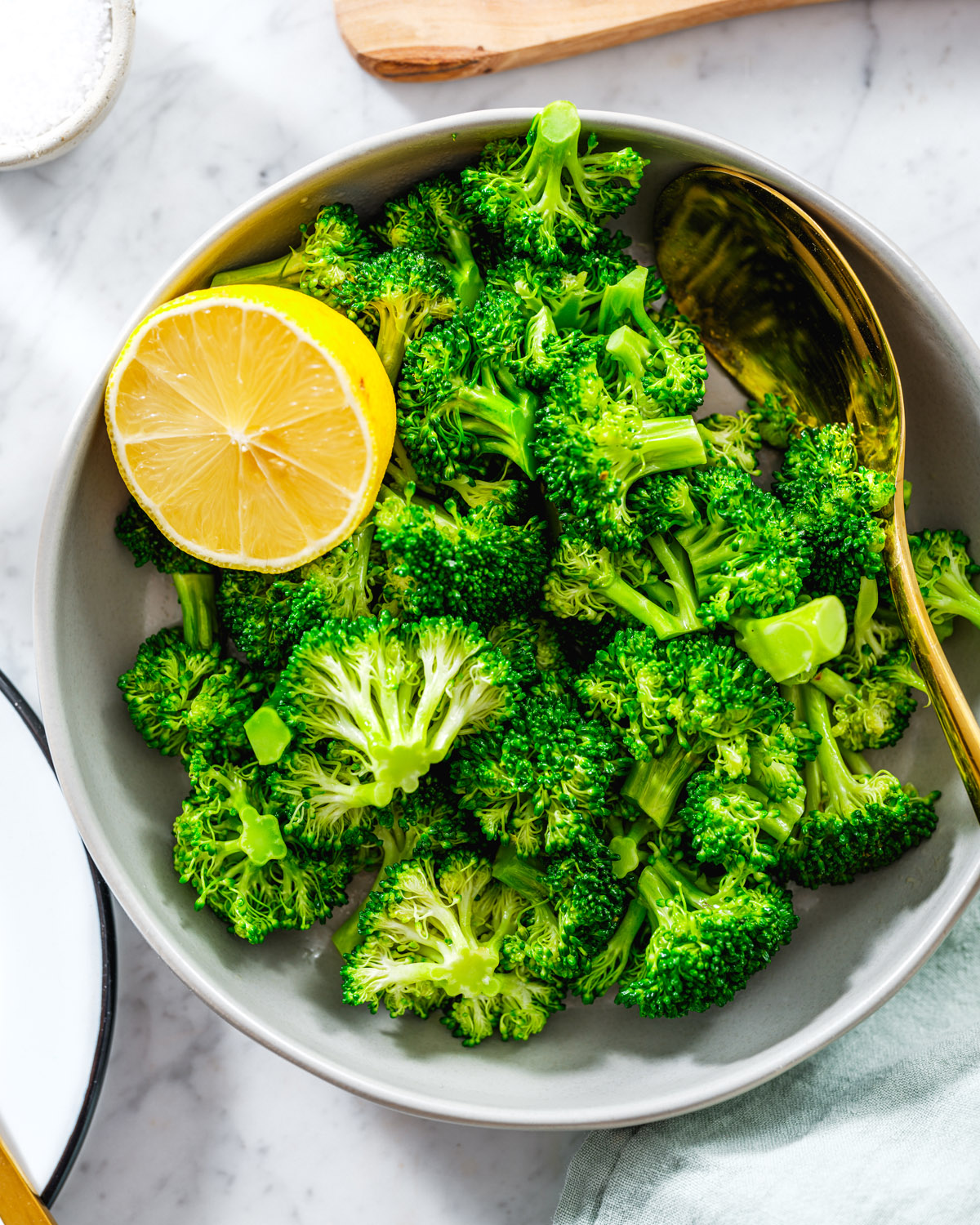 How to Steam Broccoli in the Microwave