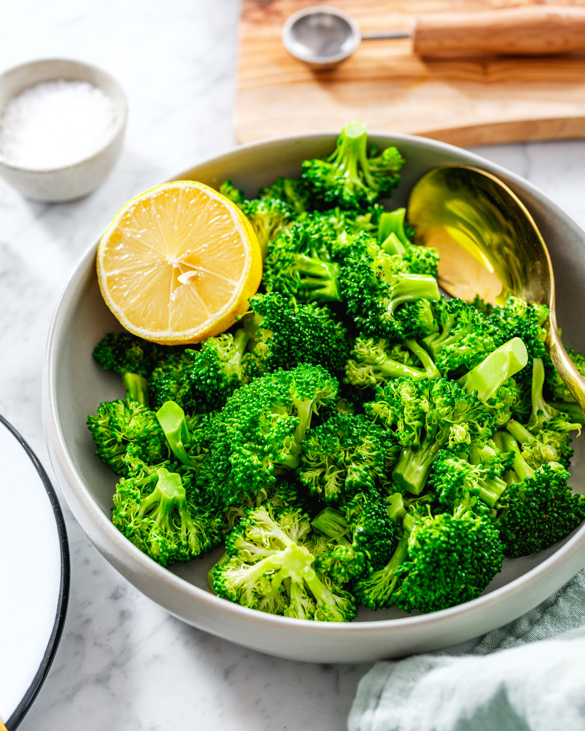 Steam Broccoli in Microwave