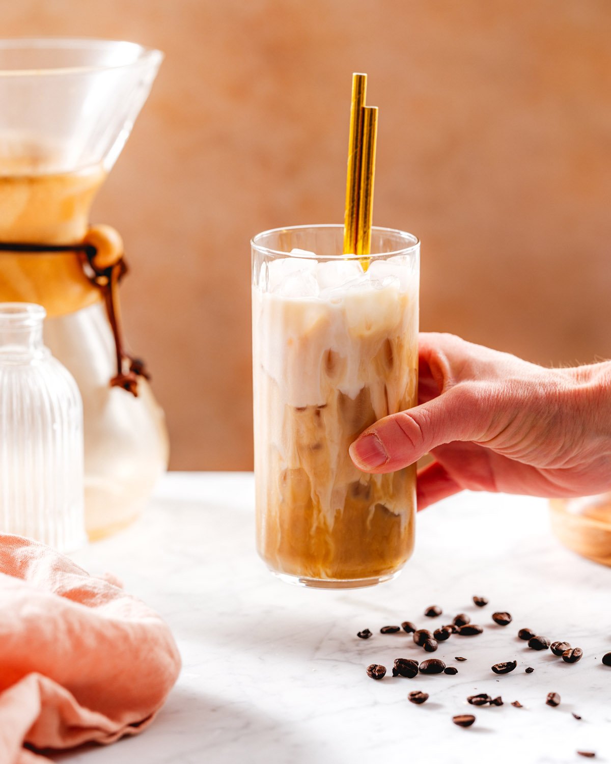 Vanilla iced coffee