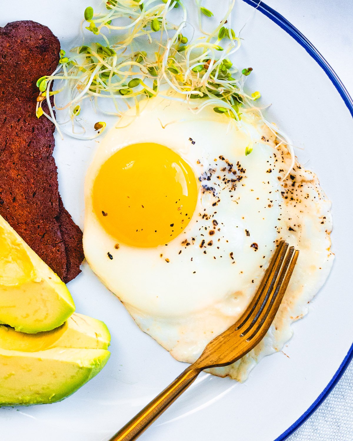 How to make sunny side up eggs