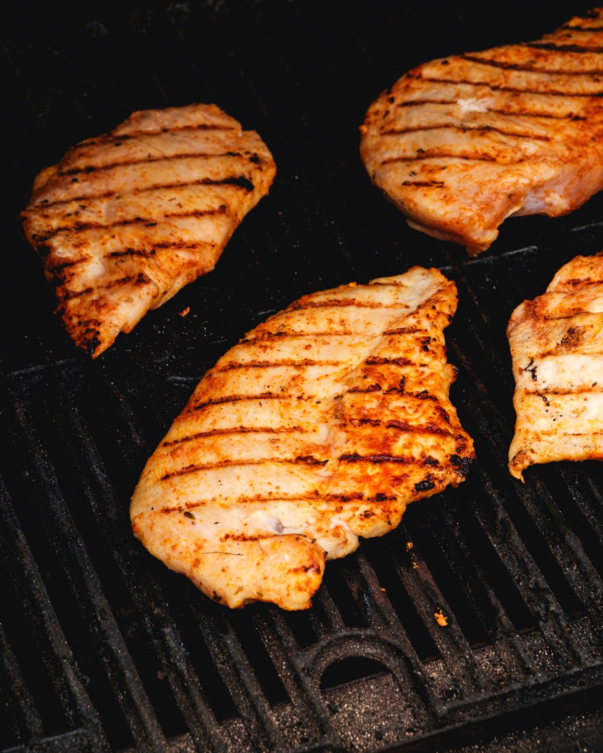 Grilled chicken step 3: Grill the chicken.