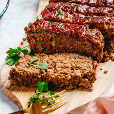 Vegan thanksgiving lentil loaf