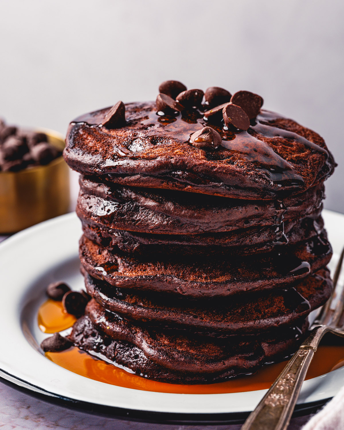 Chocolate Pancakes with maple syrup and chocolate chips