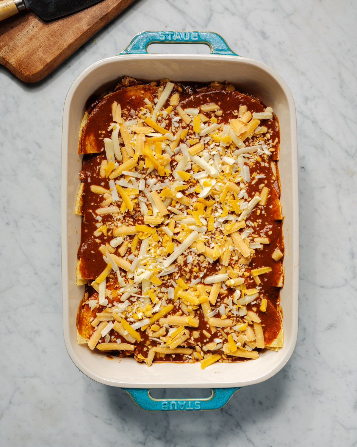 How to make enchilada casserole: making the layers