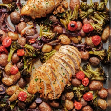 Sheet Pan Chicken and Veggies